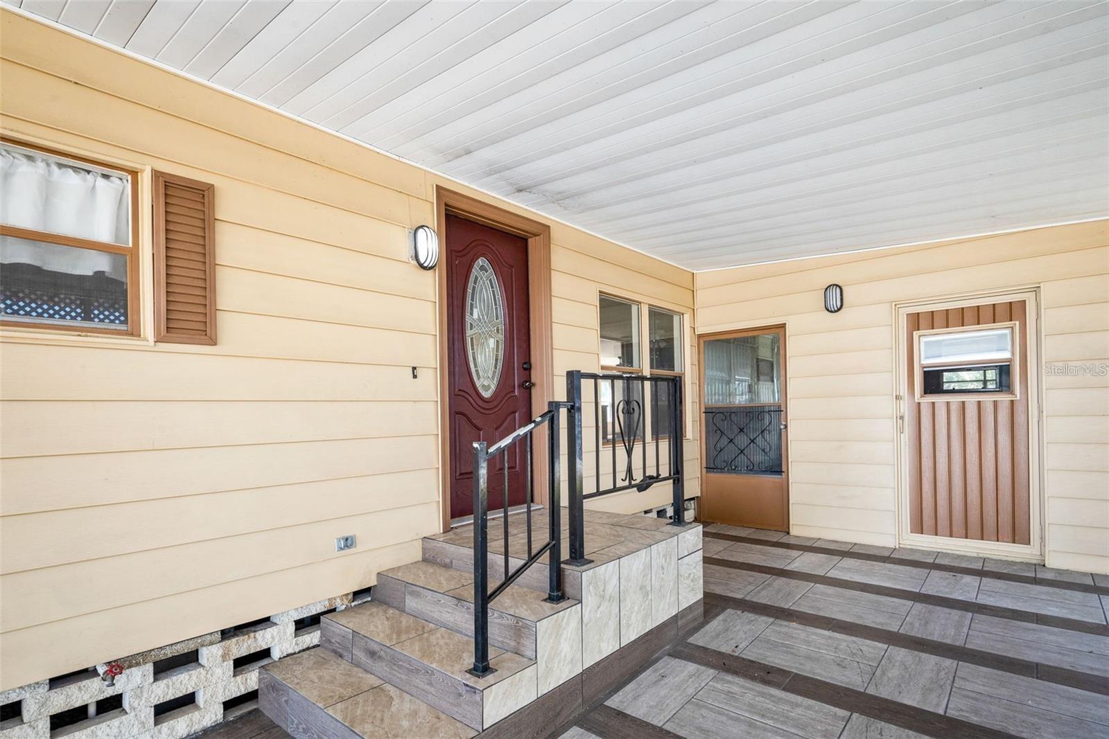 Image 3 of 40 For 7 Mountain Laurel Drive