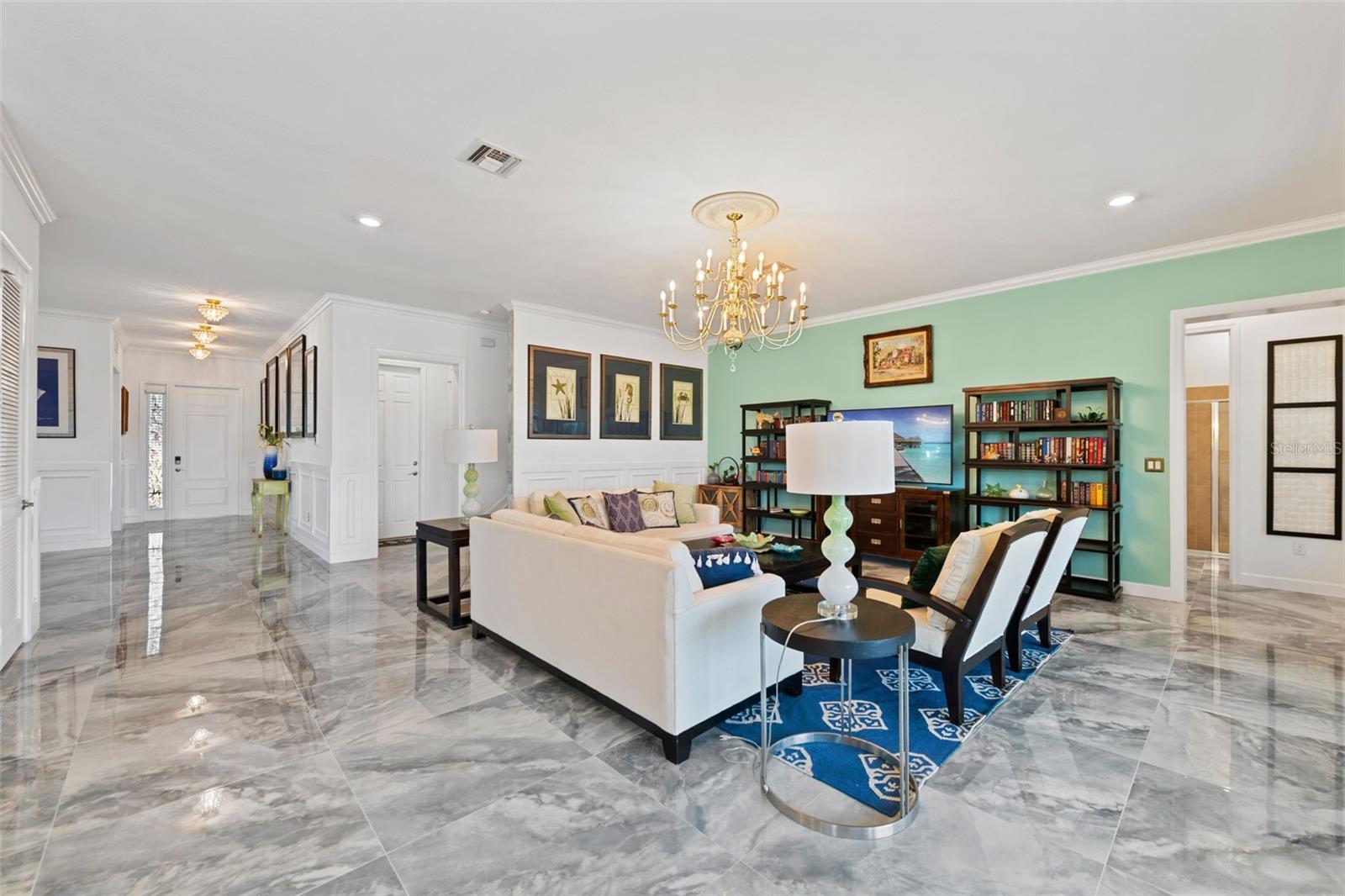 Image 15 of 62 For 984 Sterling Pine Place