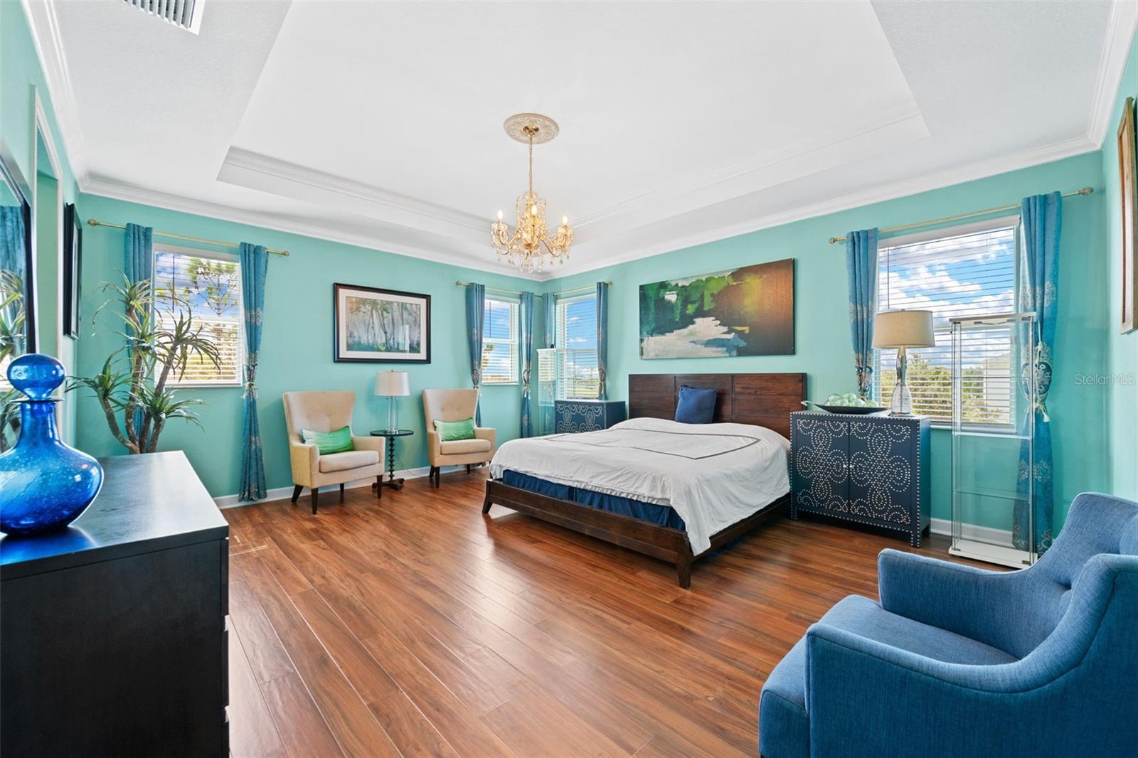 Image 21 of 62 For 984 Sterling Pine Place