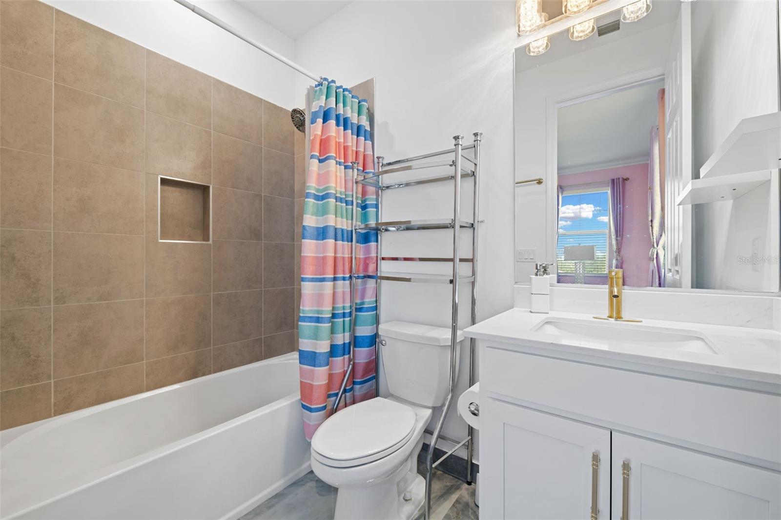Image 30 of 62 For 984 Sterling Pine Place
