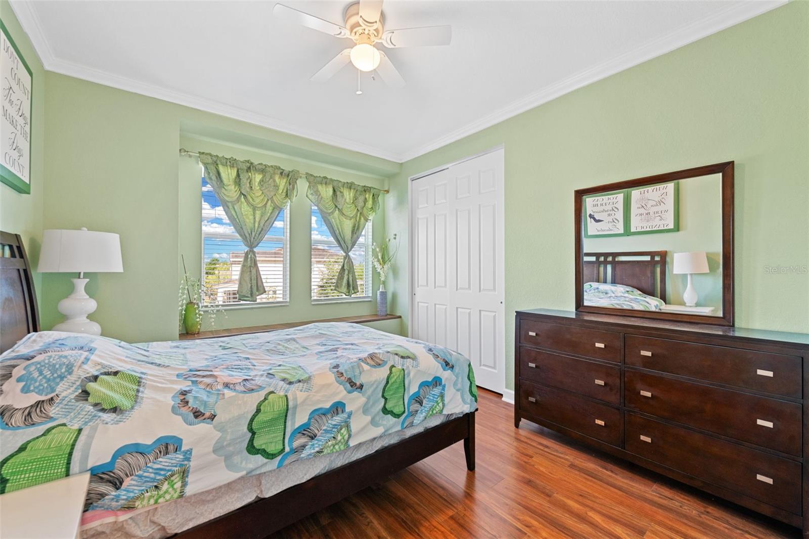 Image 31 of 62 For 984 Sterling Pine Place