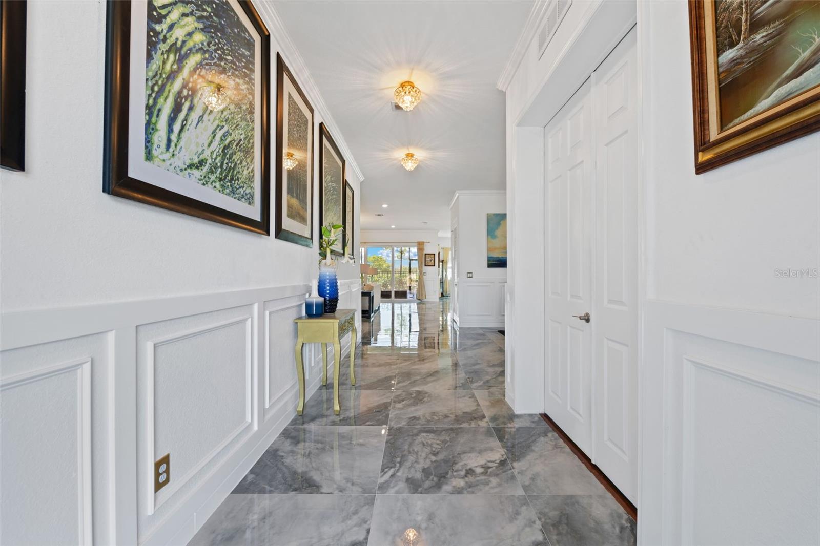 Image 4 of 62 For 984 Sterling Pine Place