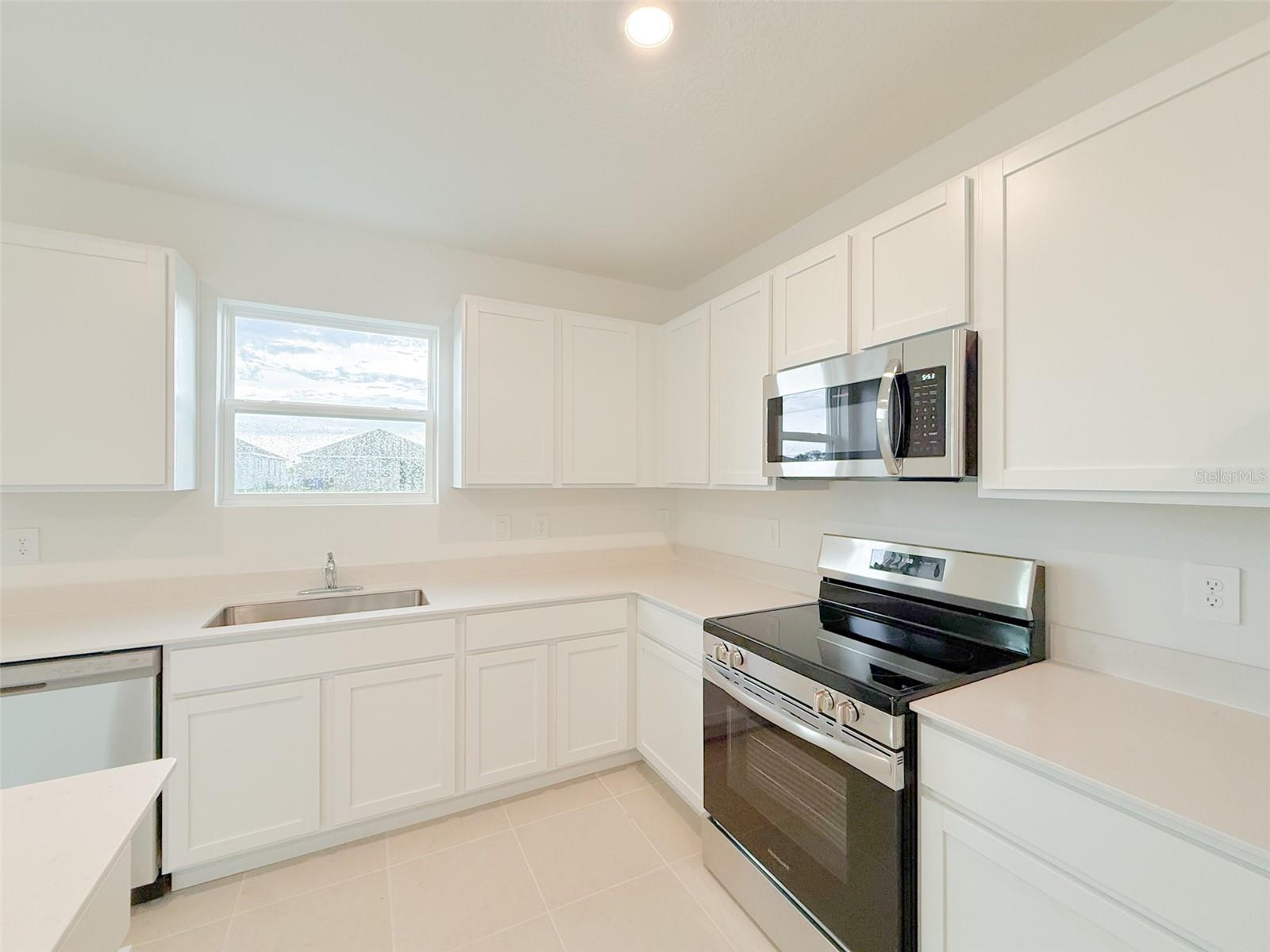 Image 13 of 40 For 4706 Golden Knight Boulevard