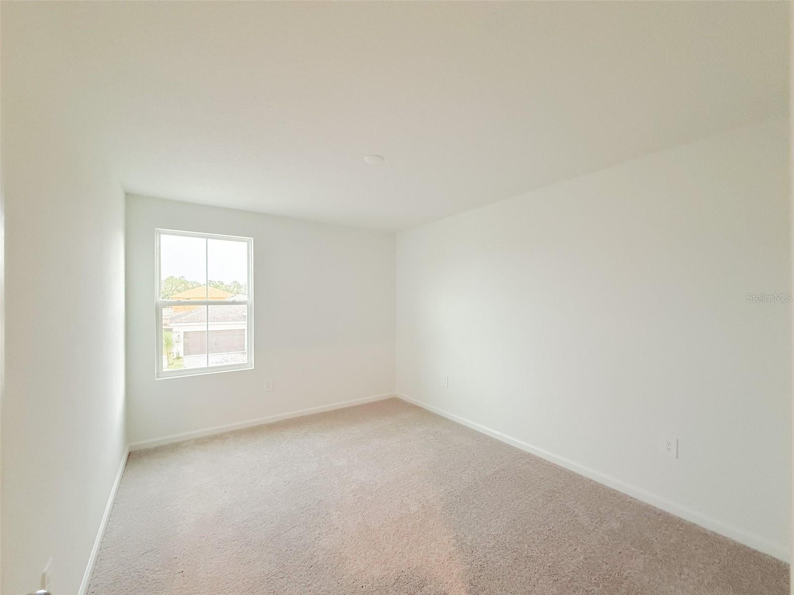 Image 32 of 40 For 4706 Golden Knight Boulevard