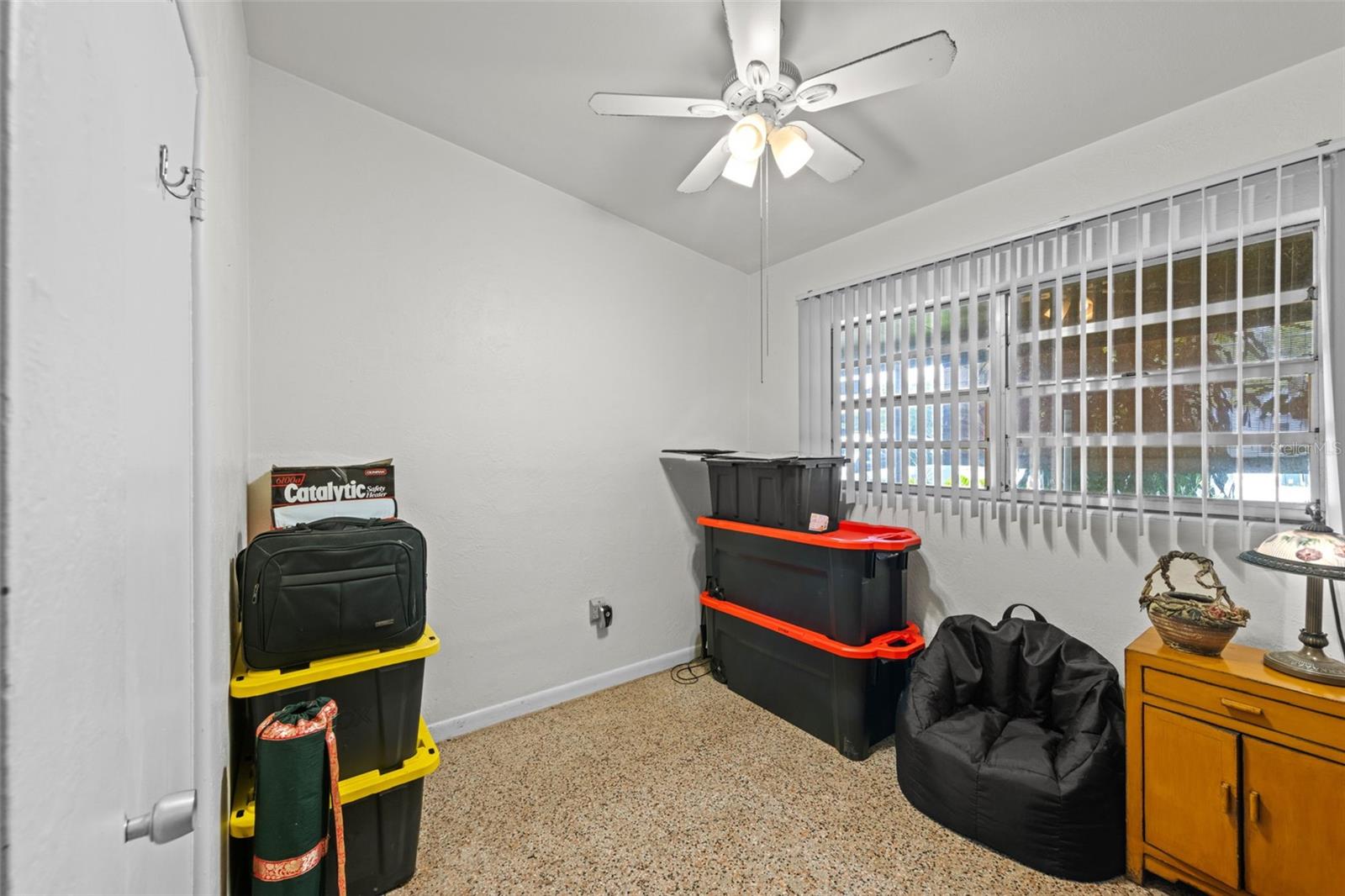 Image 14 of 25 For 7627 Daetwyler Drive