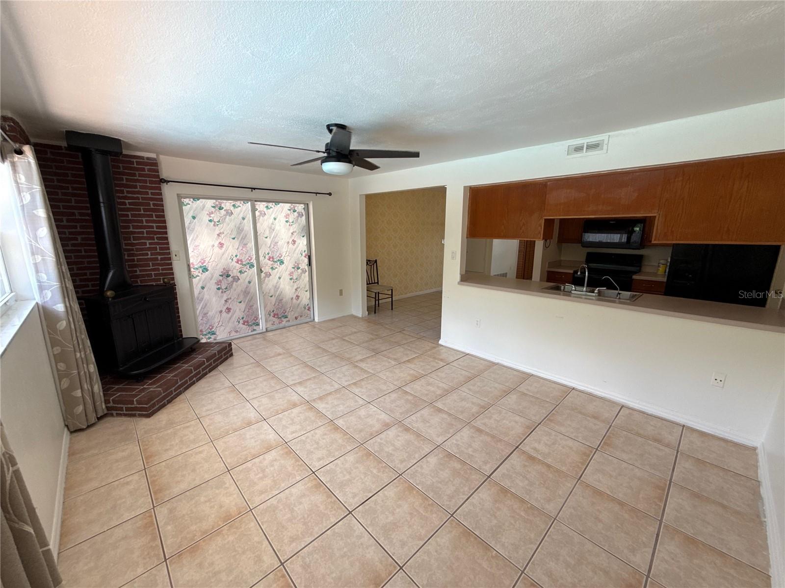 Image 10 of 36 For 10929 Fernando Street