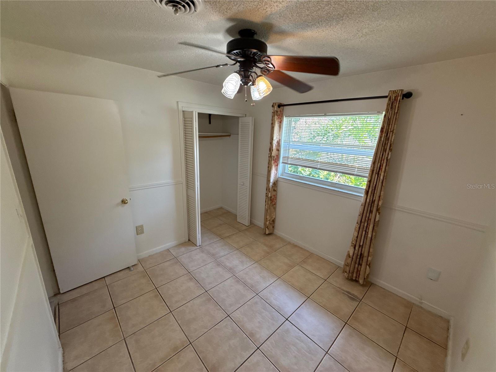 Image 15 of 36 For 10929 Fernando Street