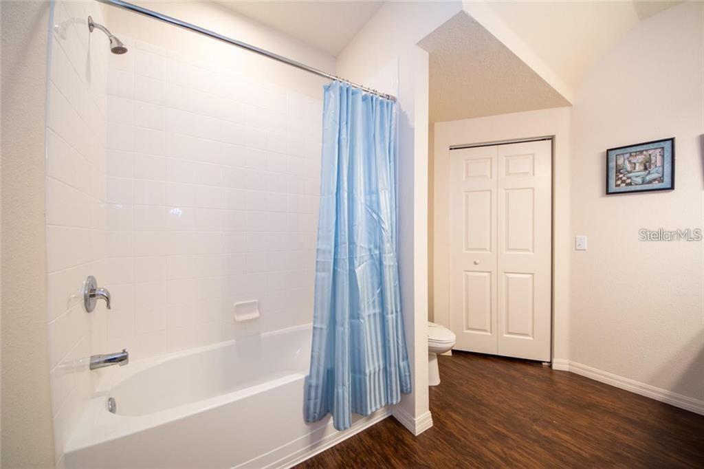 Image 13 of 19 For 2900 Edenshire Way 106