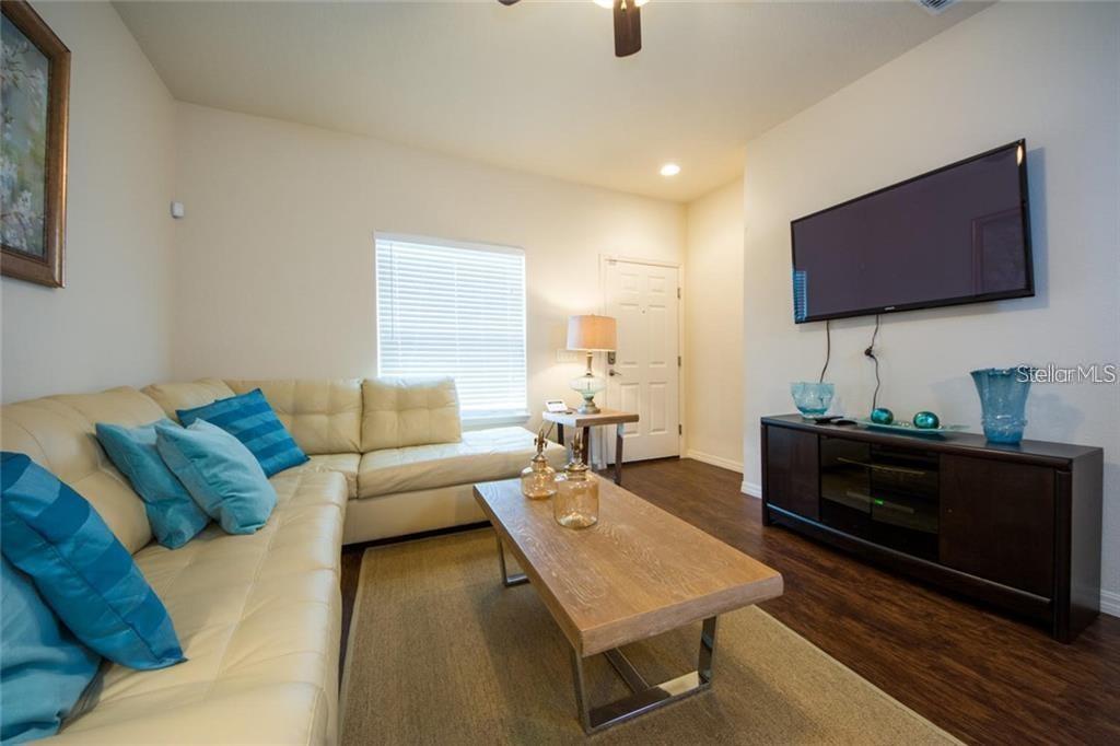 Image 7 of 19 For 2900 Edenshire Way 106