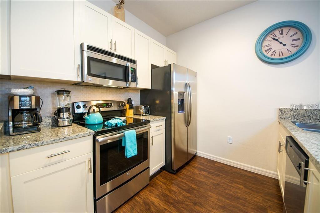 Image 8 of 19 For 2900 Edenshire Way 106