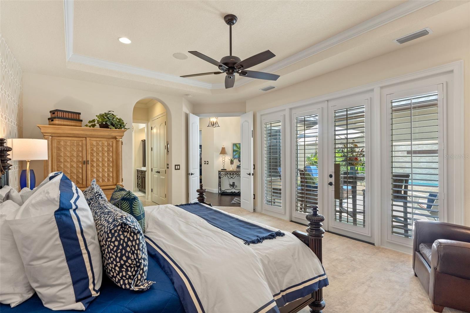 Image 18 of 64 For 292 Lake Brittany Court