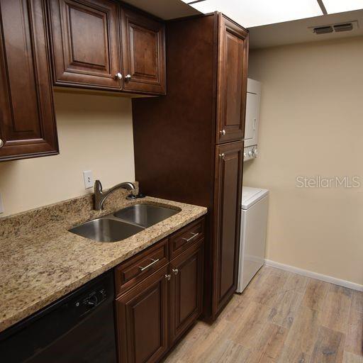 Image 10 of 22 For 700 Airport Boulevard B8