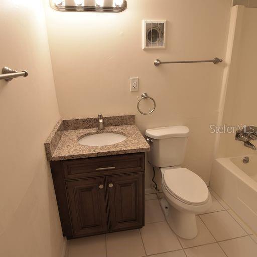 Image 13 of 22 For 700 Airport Boulevard B8
