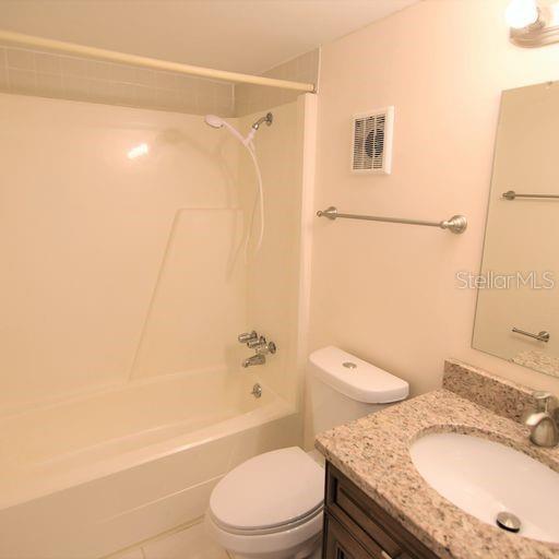 Image 15 of 22 For 700 Airport Boulevard B8