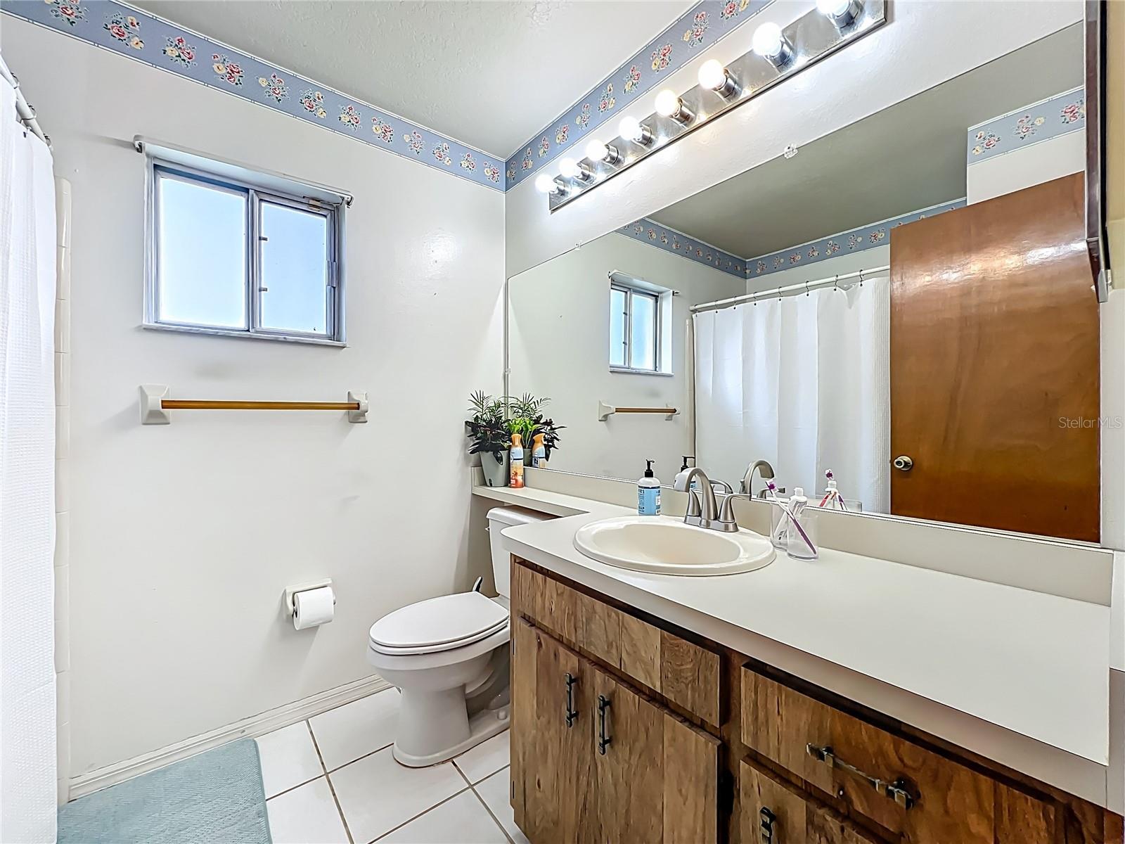 Image 24 of 40 For 1767 Meadowgold Lane