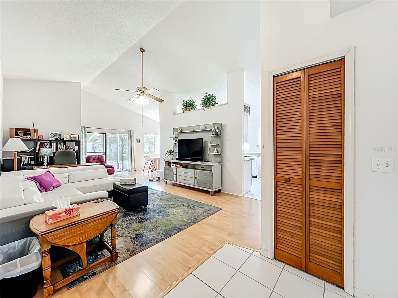 Image 28 of 40 For 1767 Meadowgold Lane