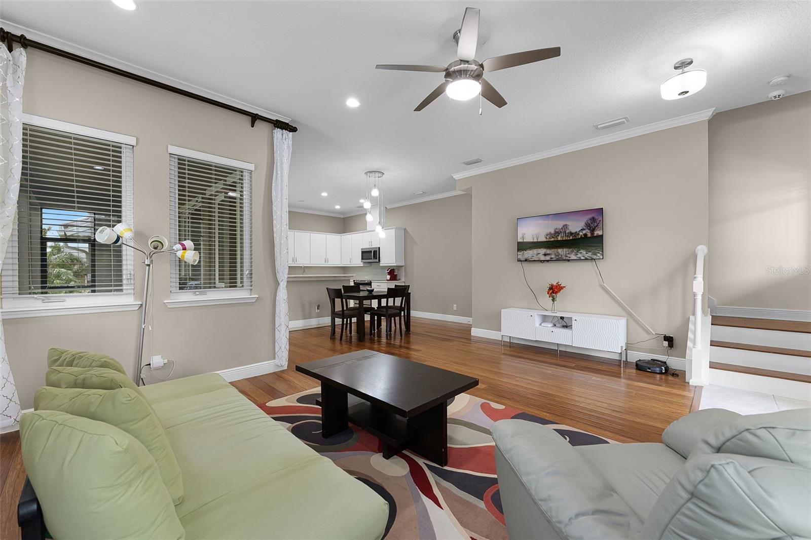 Image 11 of 55 For 13892 Walcott Avenue