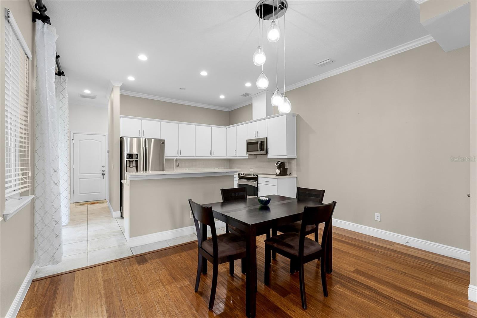 Image 12 of 55 For 13892 Walcott Avenue