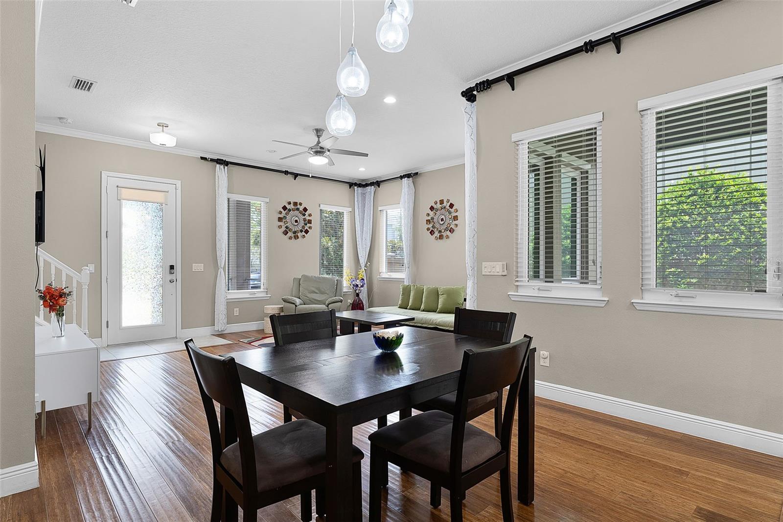 Image 15 of 55 For 13892 Walcott Avenue