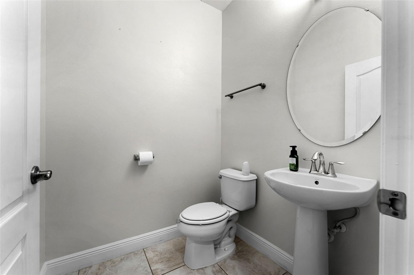 Image 38 of 55 For 13892 Walcott Avenue