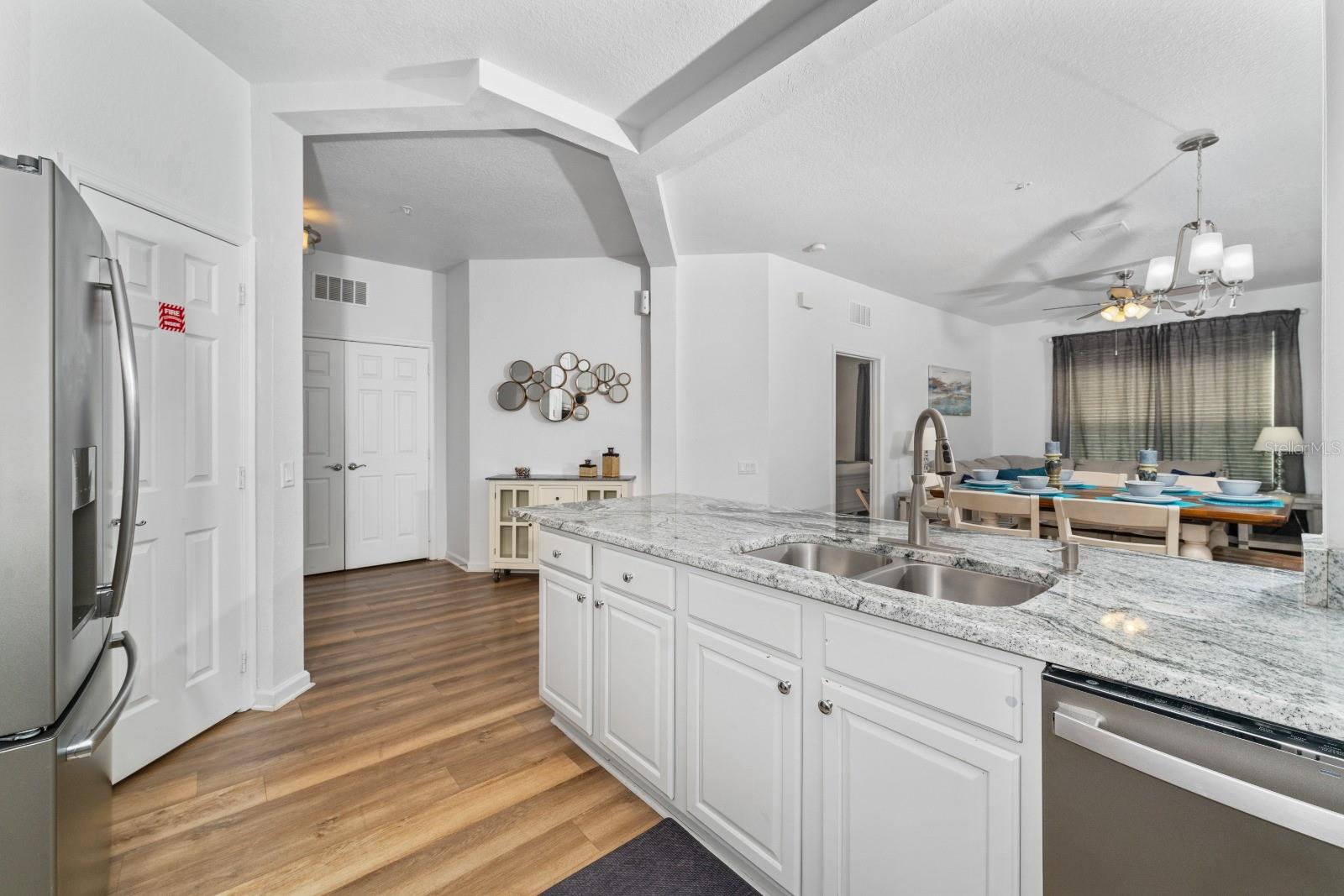 Image 10 of 49 For 4802 Cayview Avenue 30914