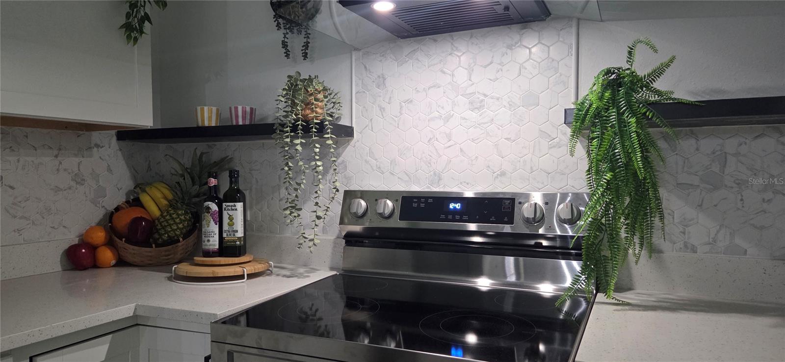 Image 11 of 80 For 1152 9th Street