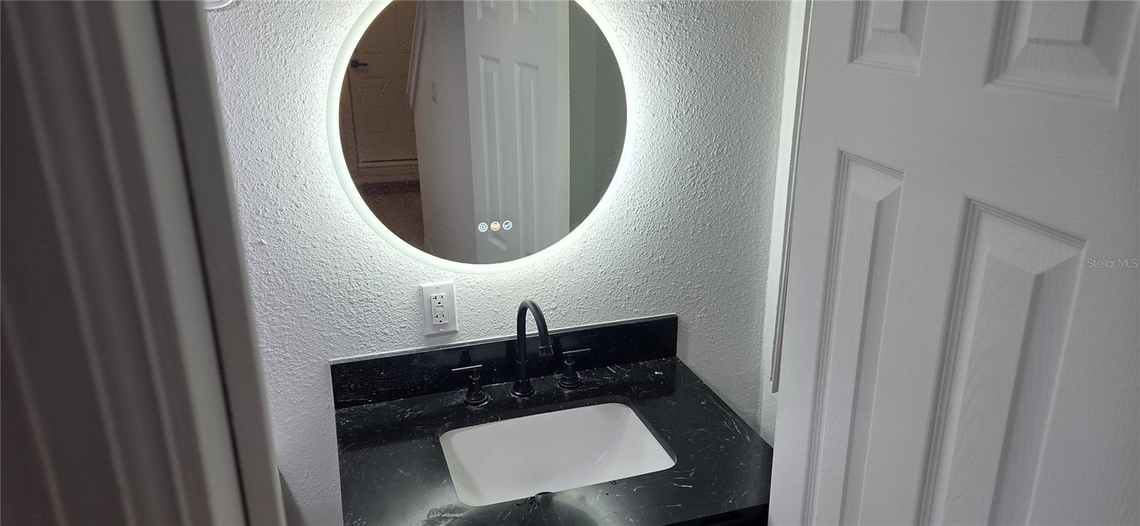 Image 70 of 80 For 1152 9th Street