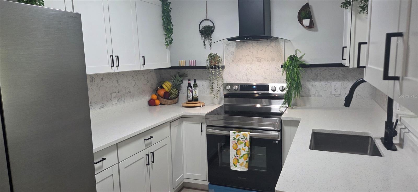 Image 8 of 80 For 1152 9th Street