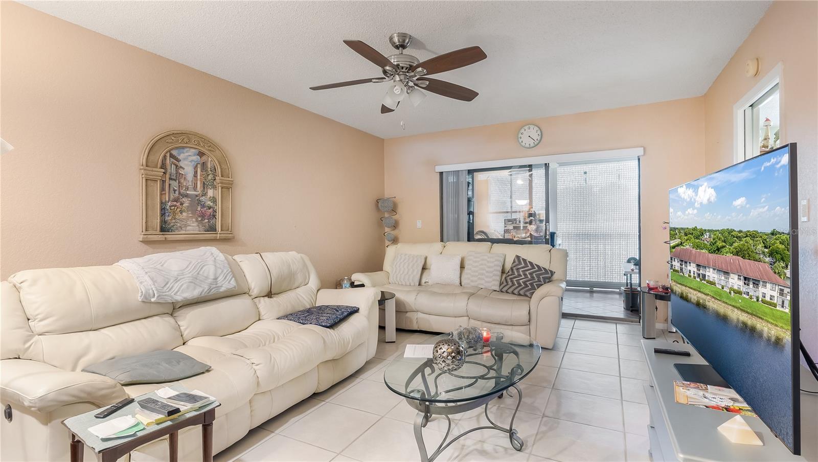 Image 22 of 26 For 9563 Mcnab Road 206