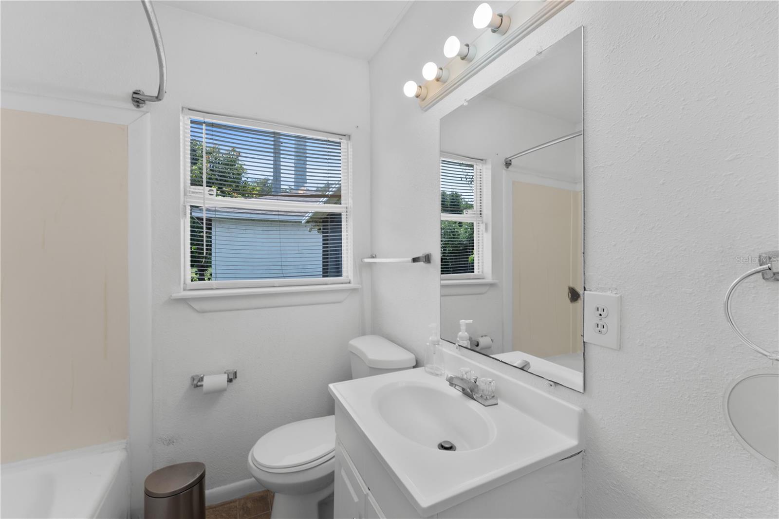 Image 12 of 24 For 2316 Colton Drive