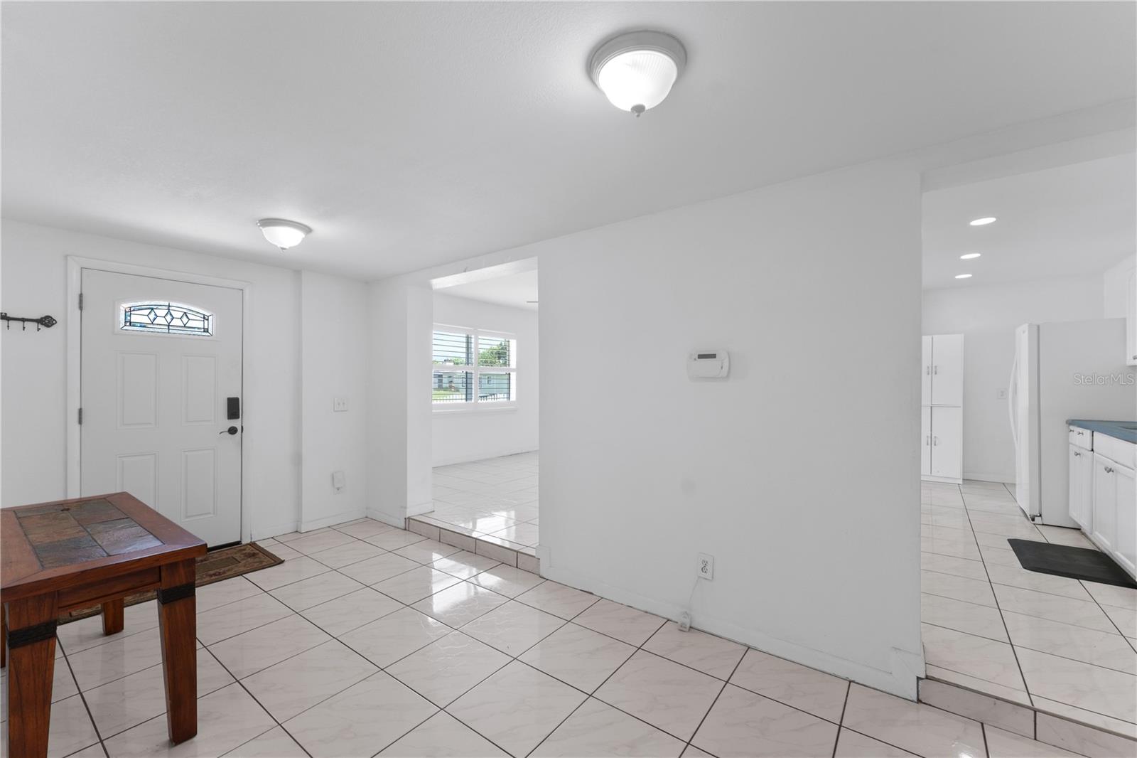 Image 3 of 24 For 2316 Colton Drive