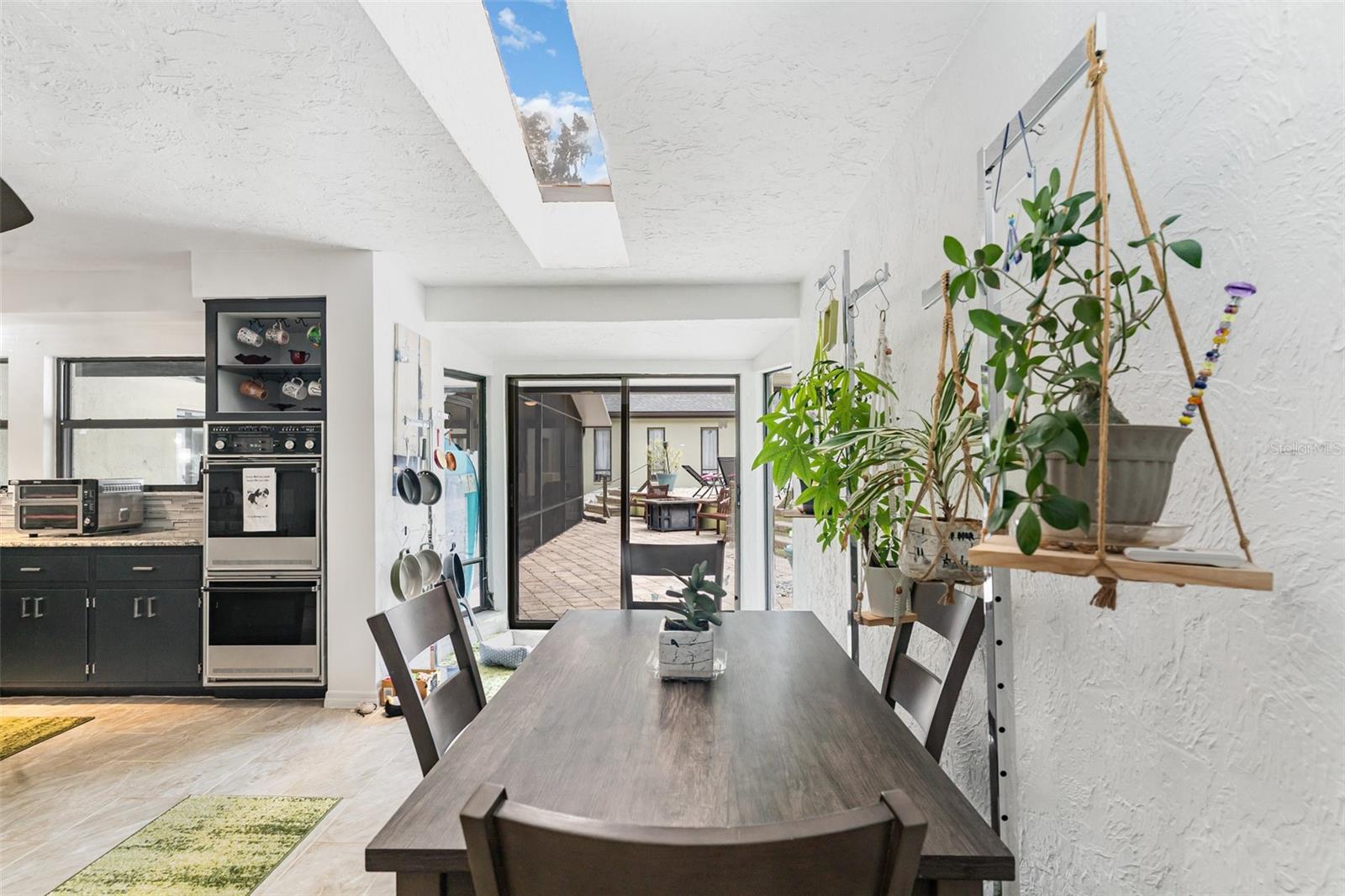 Image 7 of 56 For 310 35th Street