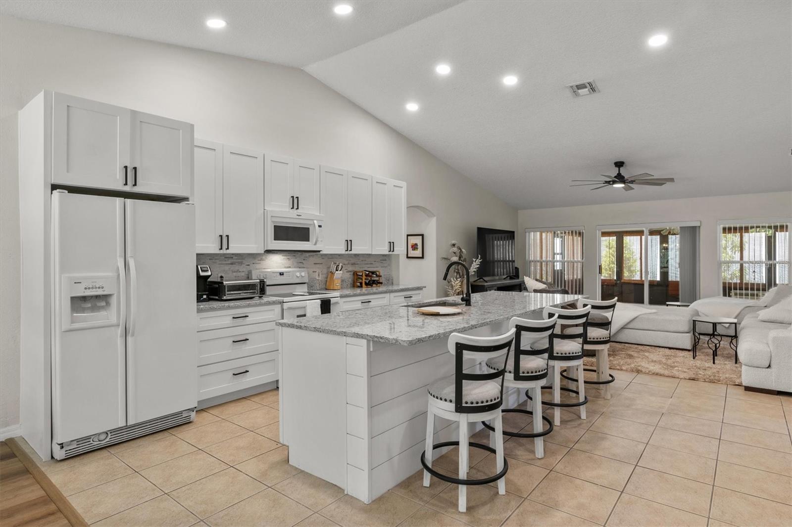 Image 13 of 34 For 1028 Grand Reserve Drive