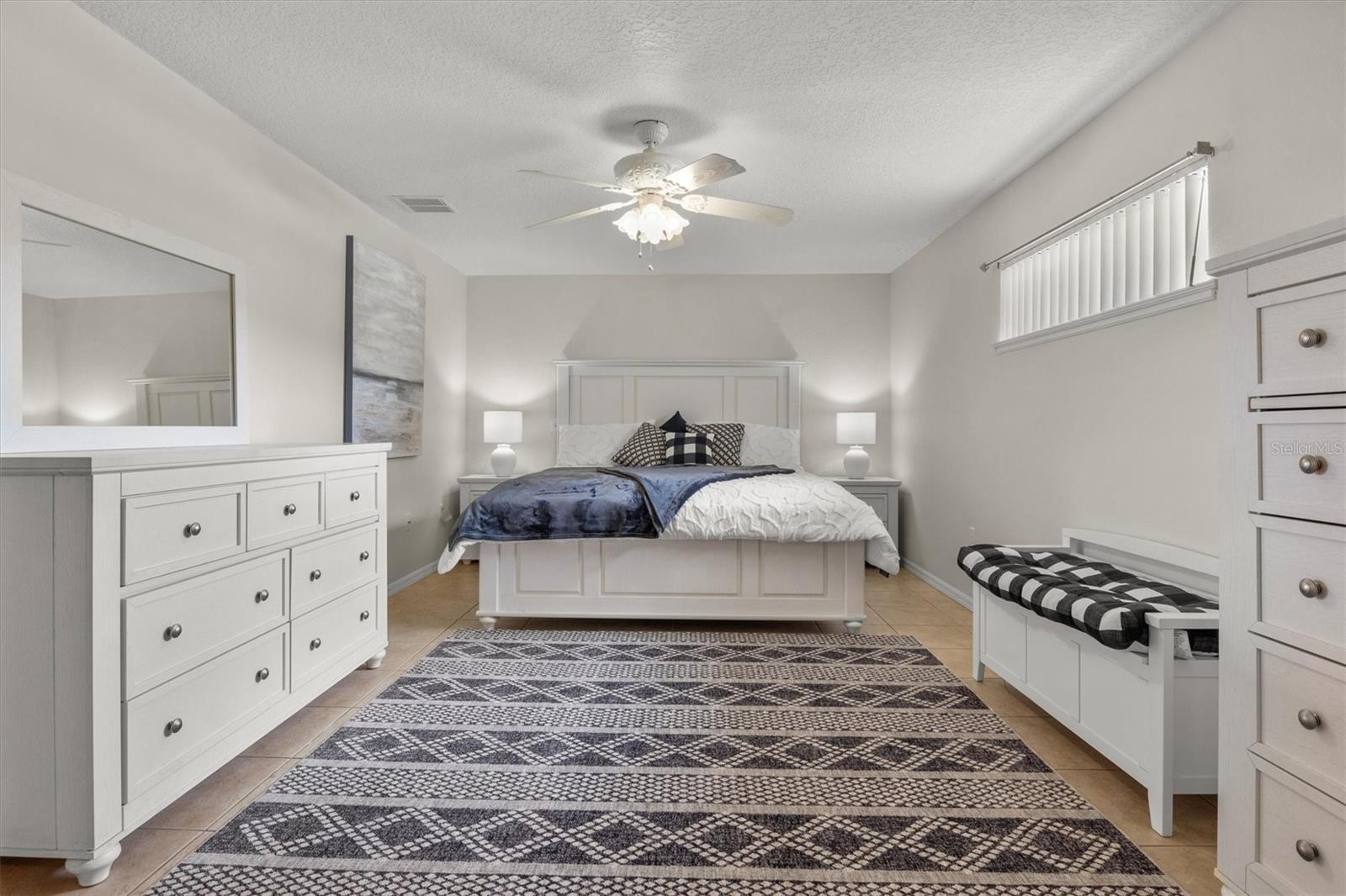 Image 18 of 34 For 1028 Grand Reserve Drive