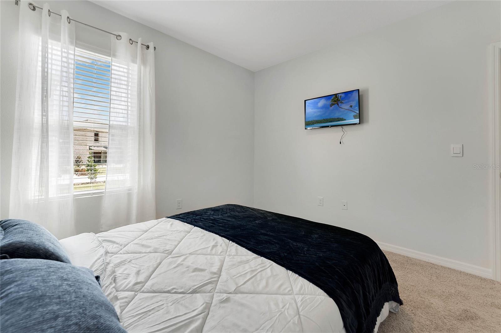 Image 10 of 53 For 511 Auburn Grove Terrace