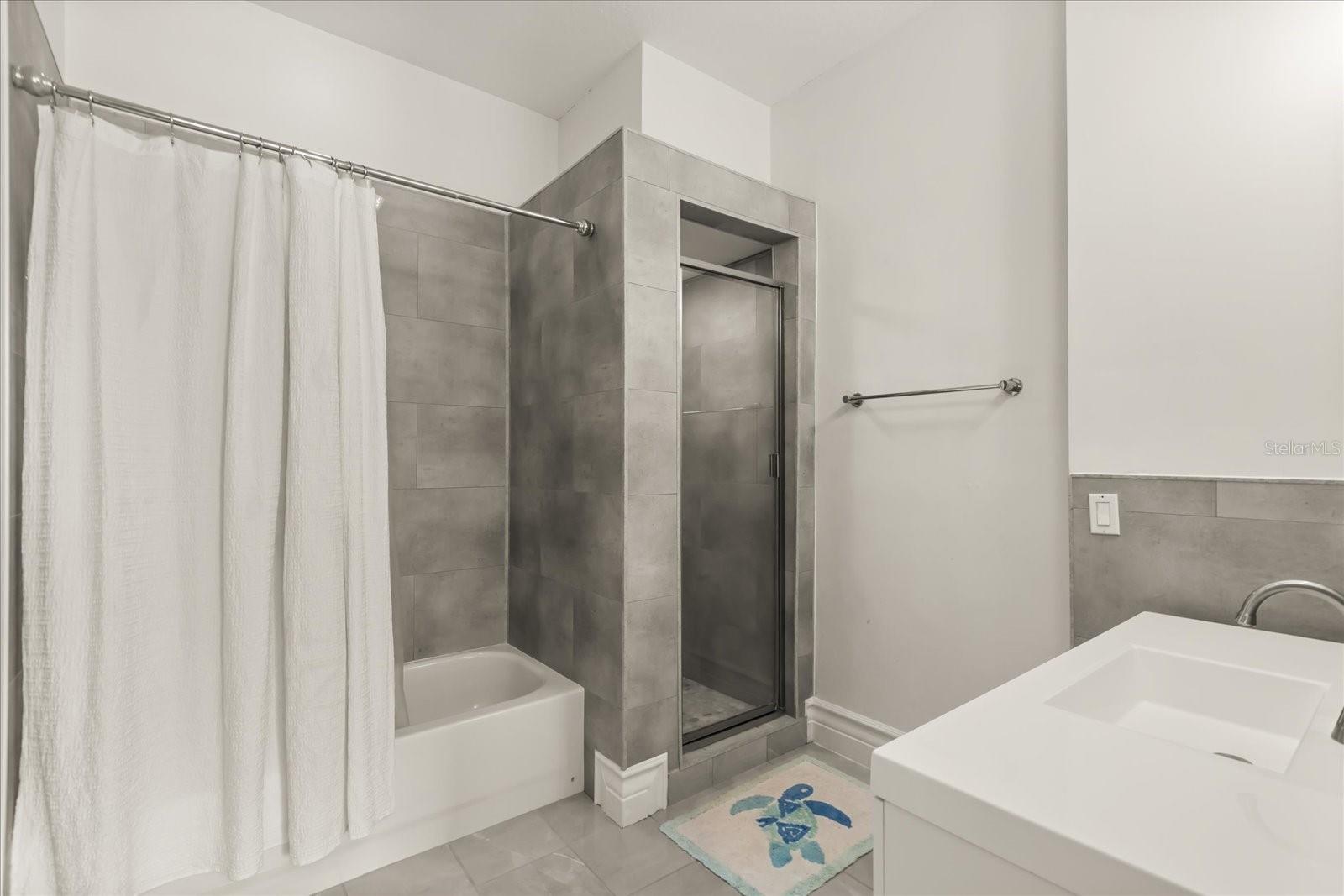 Image 37 of 73 For 7425 Gathering Court