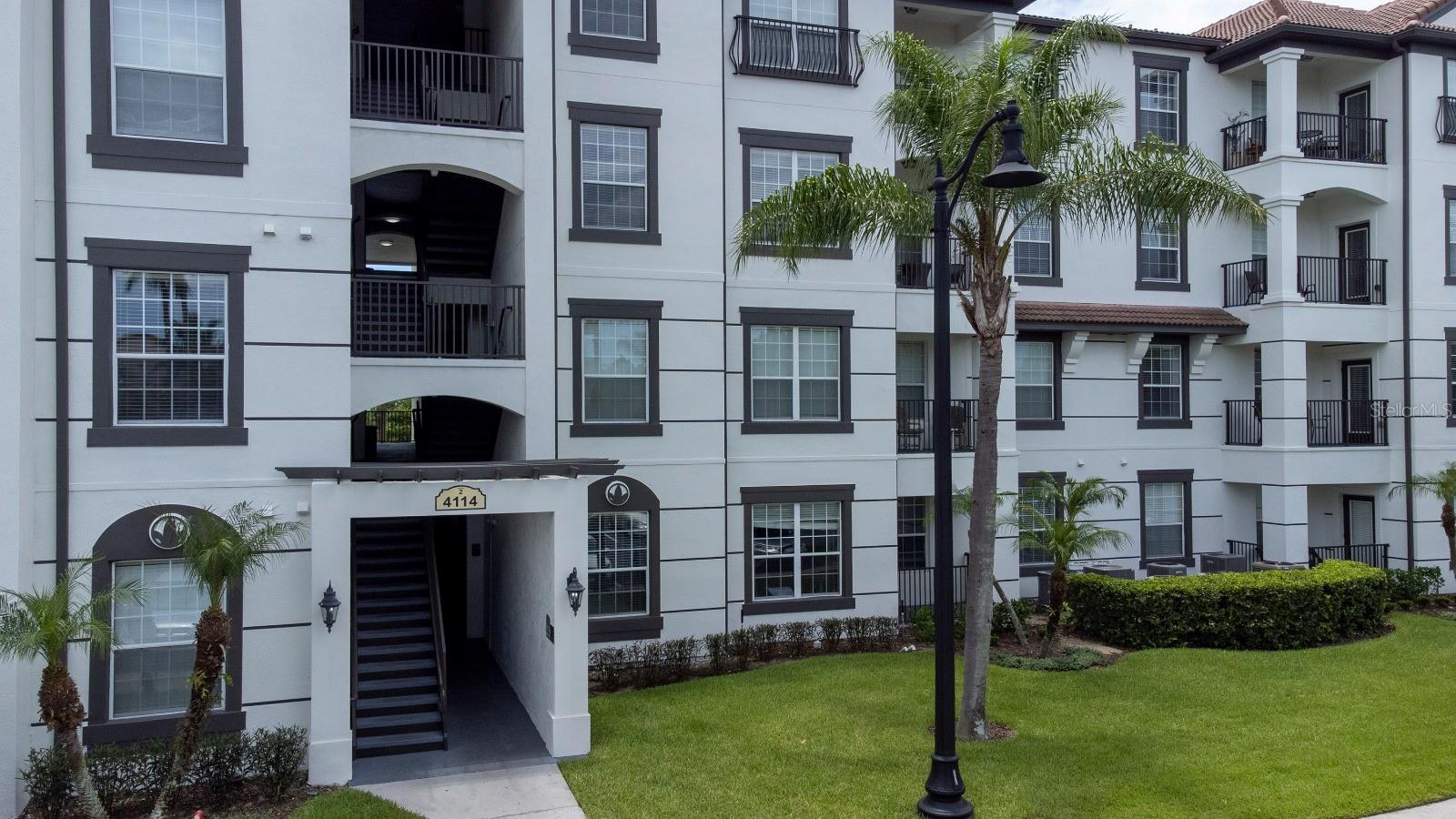 Image 2 of 50 For 4114 Breakview Drive 30402