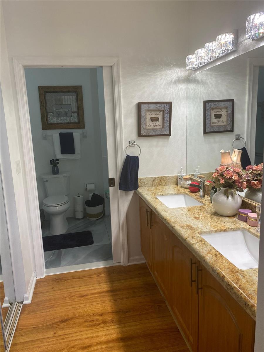 Image 19 of 27 For 10717 Pelican Drive