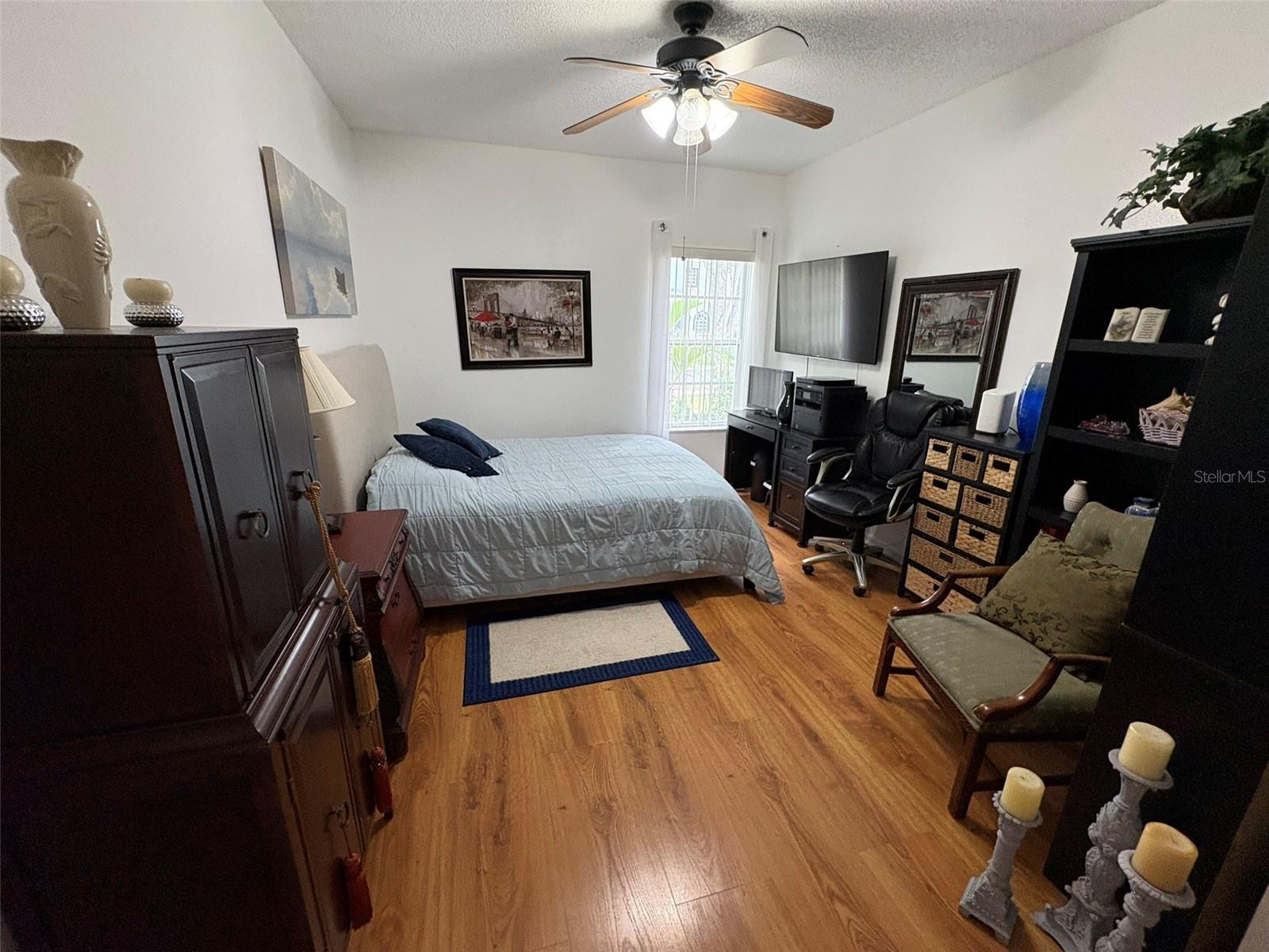 Image 21 of 27 For 10717 Pelican Drive