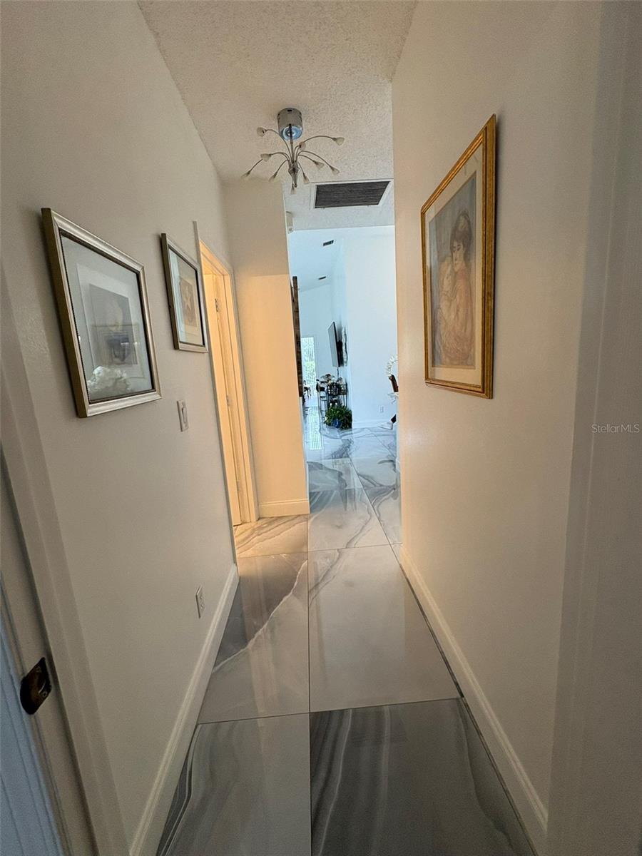 Image 23 of 27 For 10717 Pelican Drive