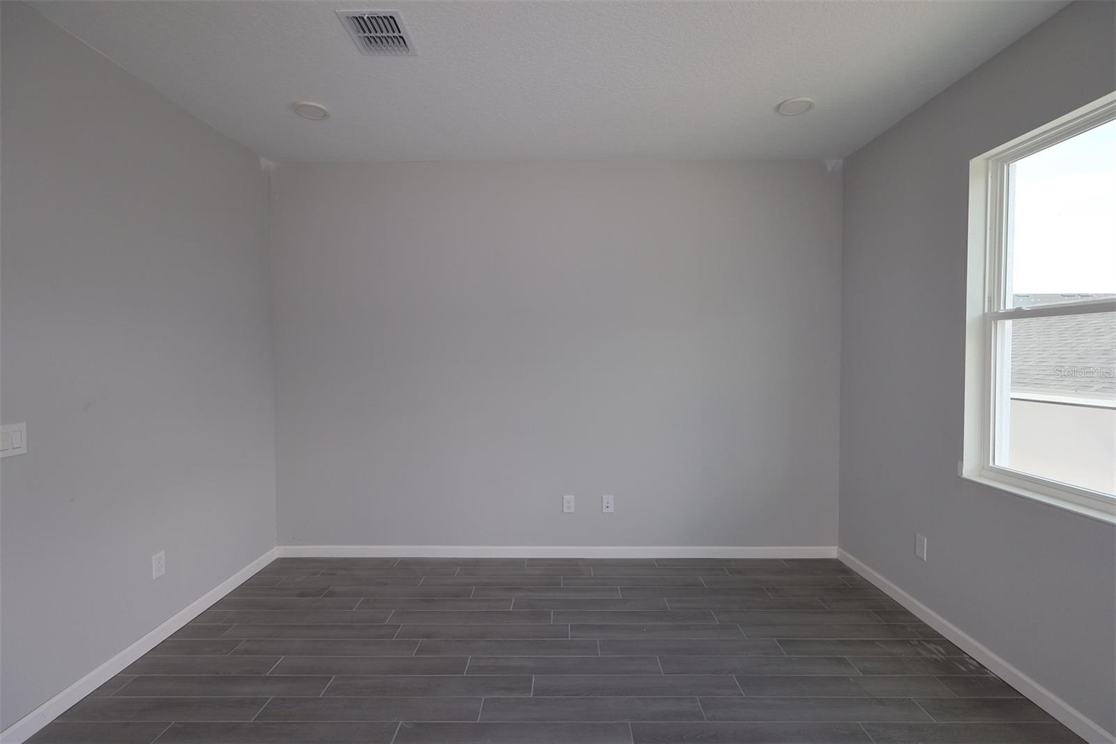 Image 21 of 36 For 9428 Bolshoi Alley