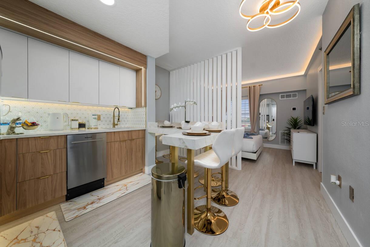 Image 2 of 39 For 7601 Canada Avenue 614