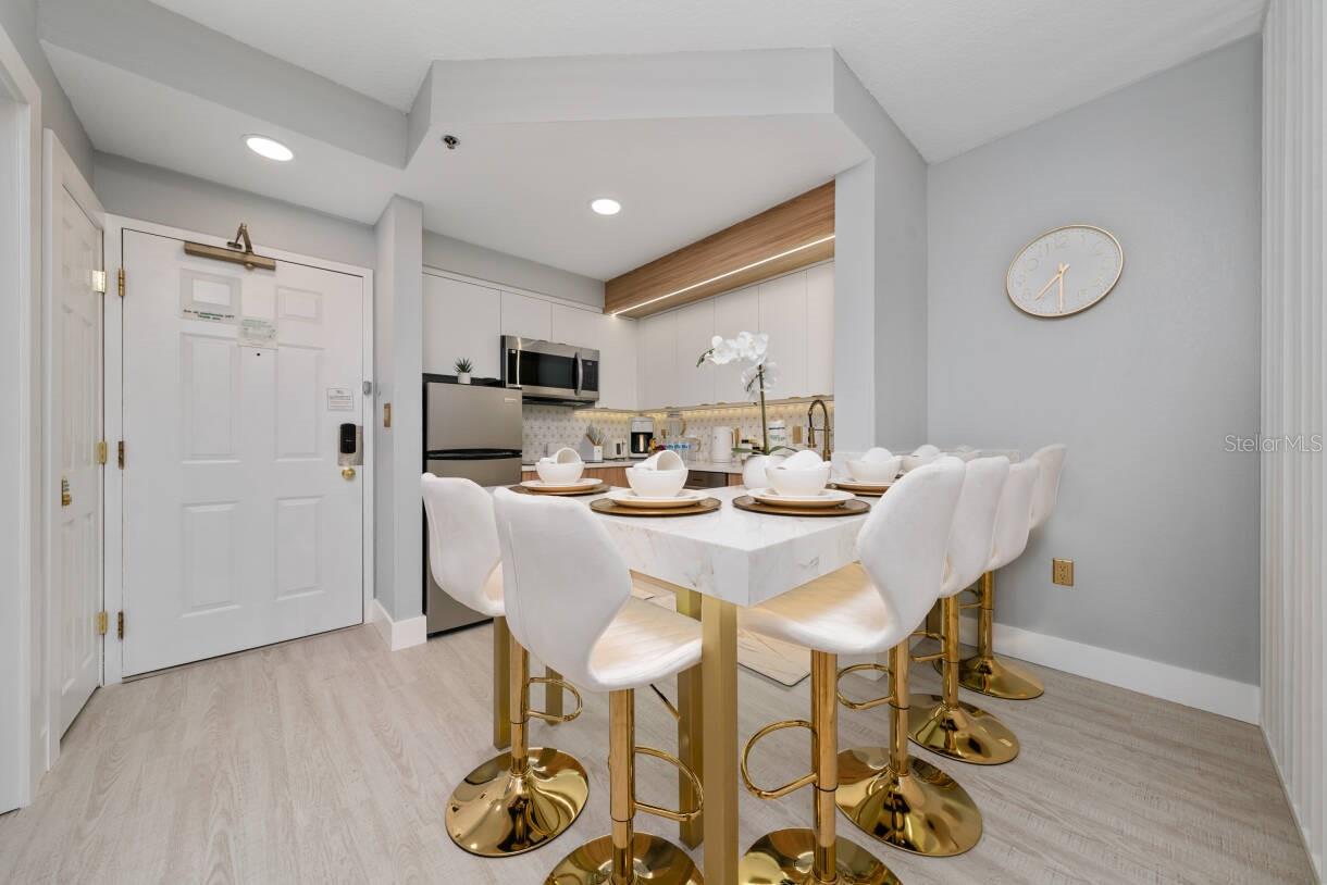 Image 4 of 39 For 7601 Canada Avenue 614
