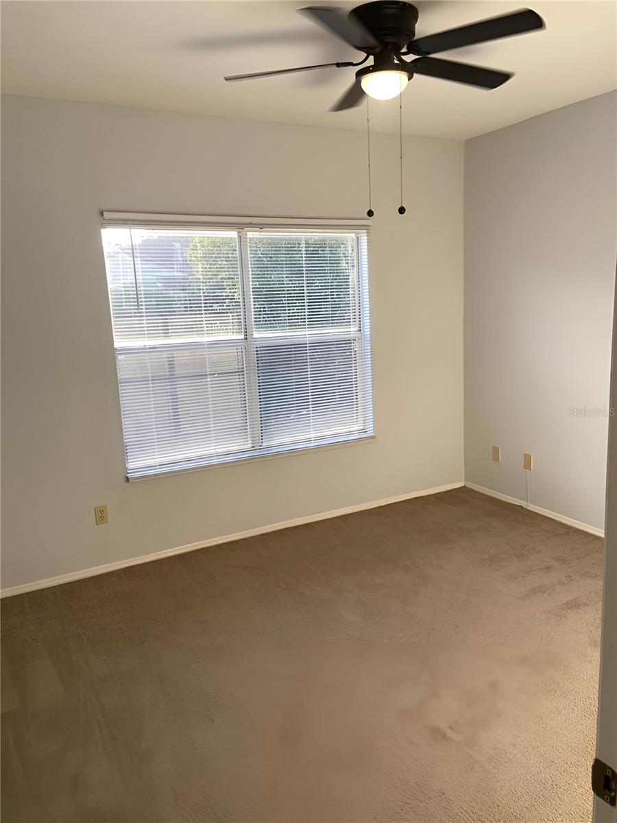 Image 16 of 34 For 826 Camargo Way 310
