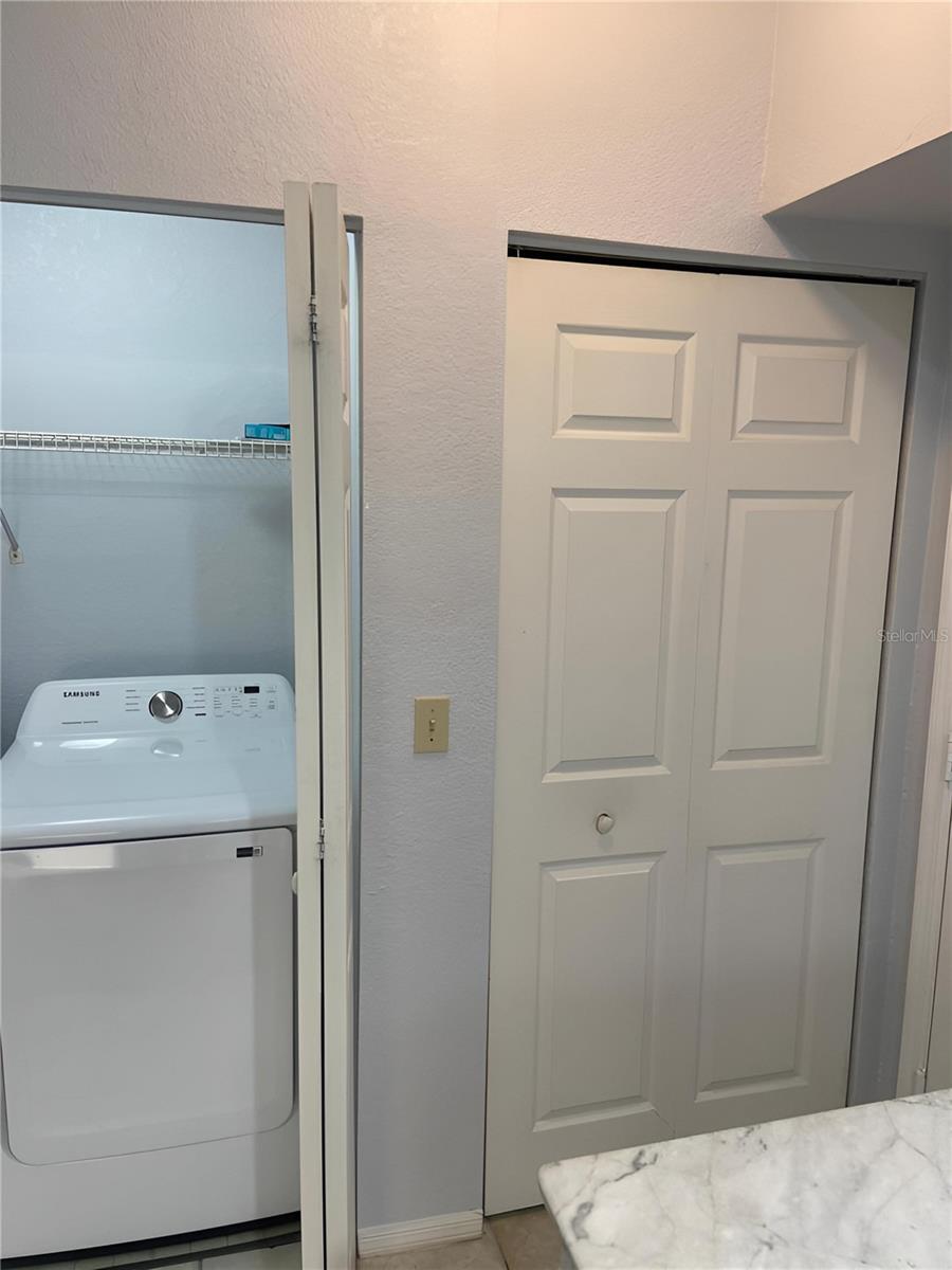 Image 22 of 34 For 826 Camargo Way 310