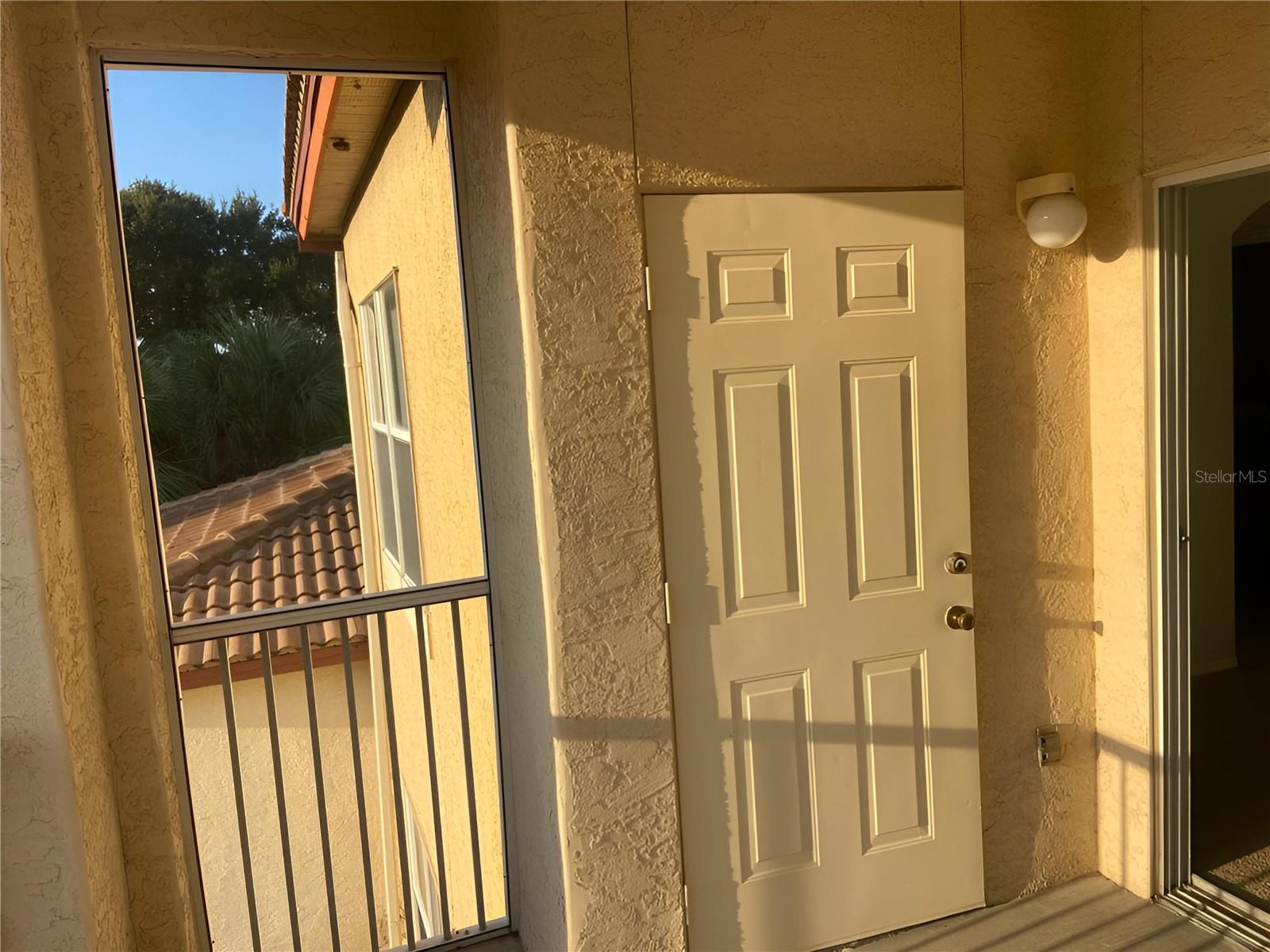 Image 25 of 34 For 826 Camargo Way 310