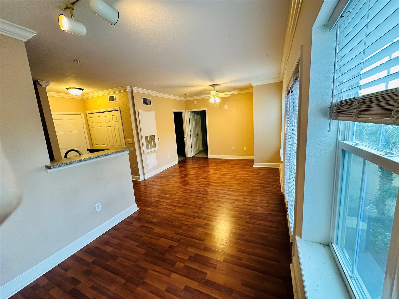 Image 2 of 19 For 206 South Street 3064