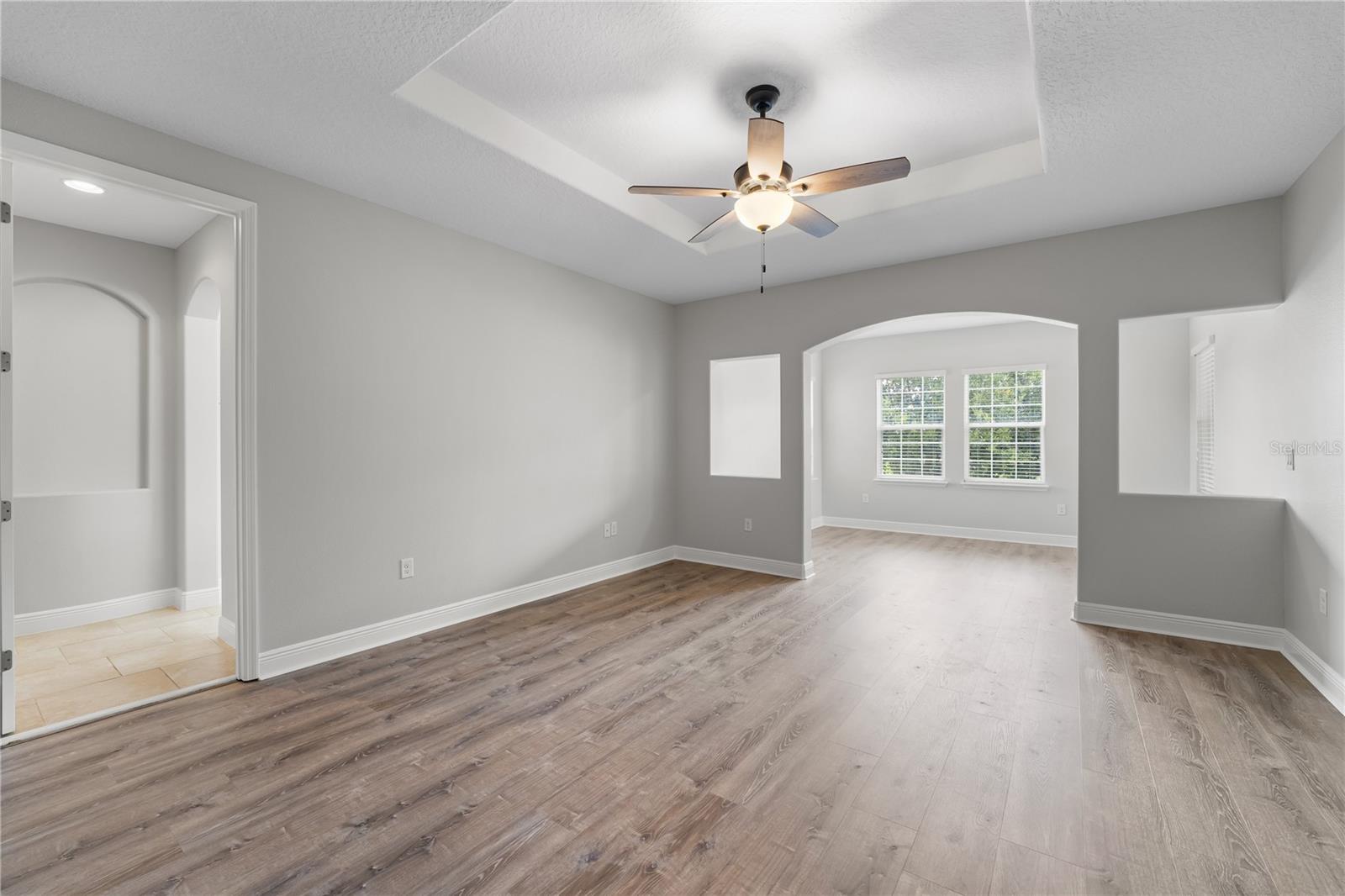 Image 32 of 64 For 7930 Summerlake Pointe Boulevard