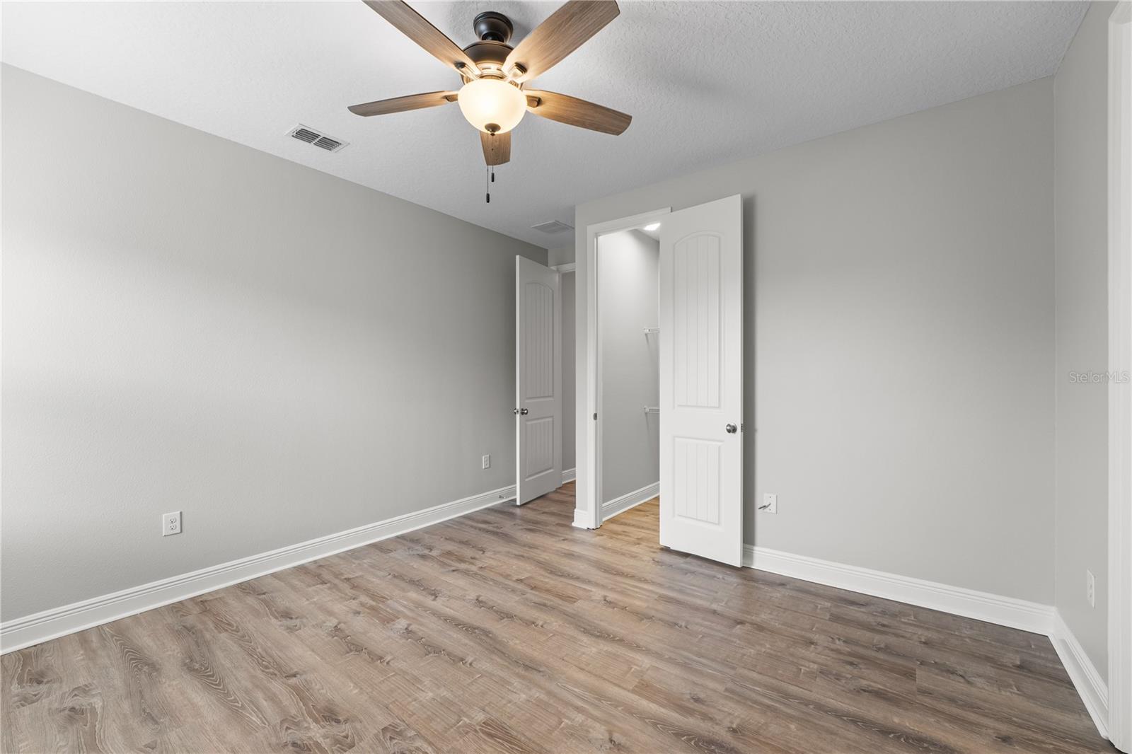 Image 41 of 64 For 7930 Summerlake Pointe Boulevard