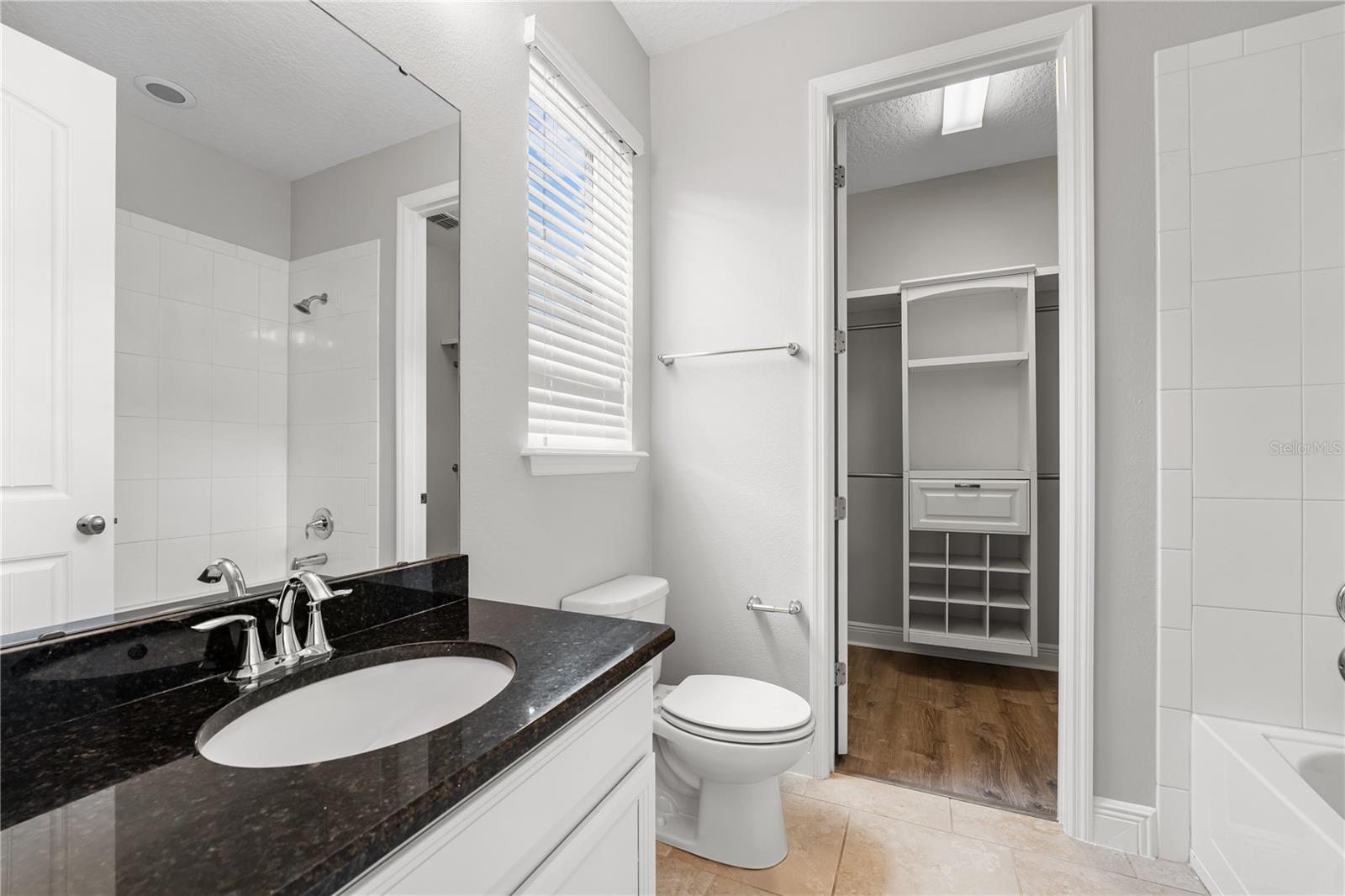 Image 43 of 64 For 7930 Summerlake Pointe Boulevard